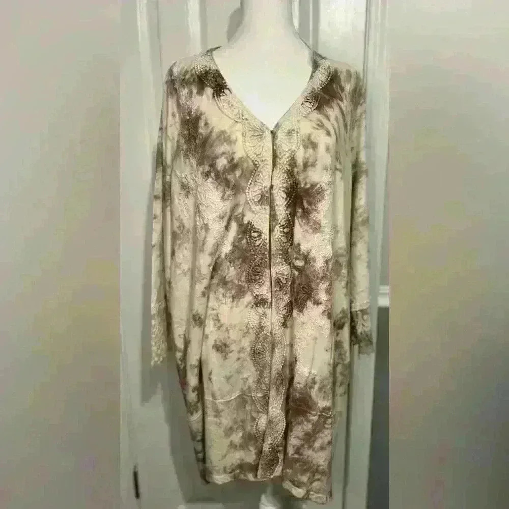 Women' XL NWT LOGO LAVISH Hand Tie Dyed duster/jacket with lace and appliqués